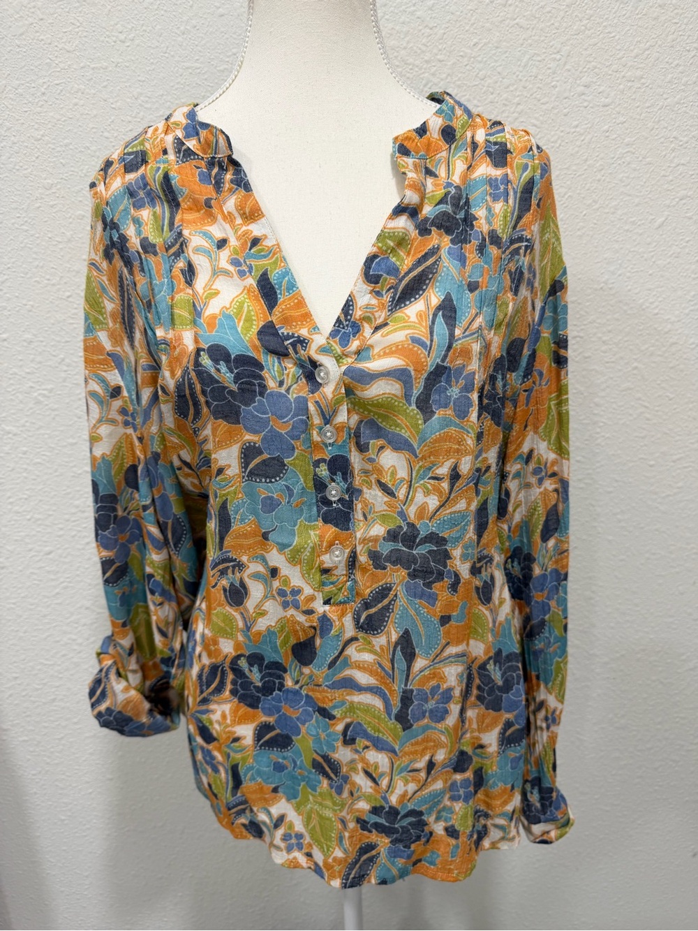 ZAC & RACHEL Floral Roll Tab Sleeve Popover Top EUC